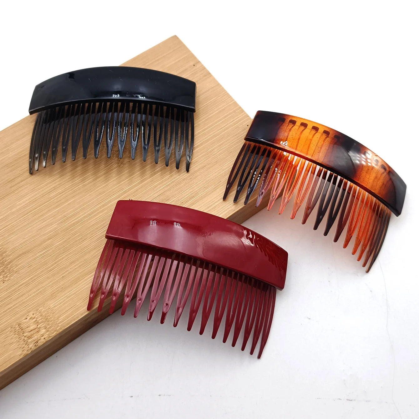 Hair Comb (Plastic Teeth)